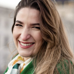 author-pic