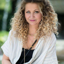 author-pic