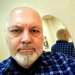 author-pic