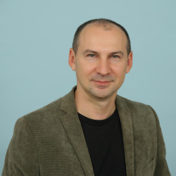 author-pic