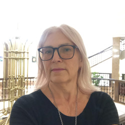 author-pic