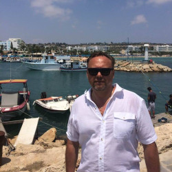 author-pic