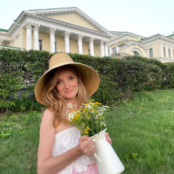author-pic