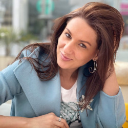 author-pic