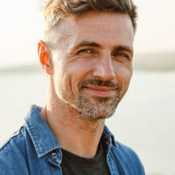 author-pic