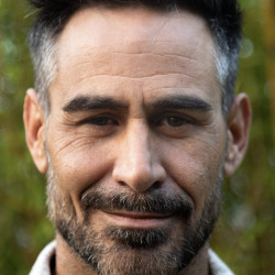 author-pic